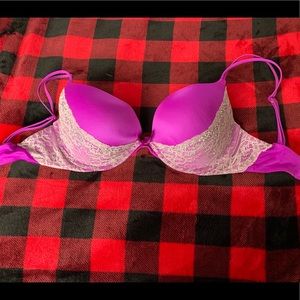 VS Very Sexy Push Up bra. Lace detail. 34DD